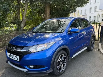 Used Honda HR-V SE 120 HP (88 kW) 2016 Blue SUV