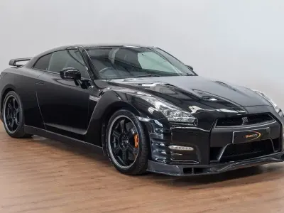 Used Nissan GT-R