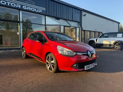 Gebraucht Renault Clio IV Dynamique 90 PS (66 kW) 2016 Rot Kleinwagen