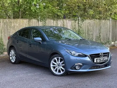 Usado Mazda 3 Inclusive 150 HP (110 kW) 2014 Azul Sedan