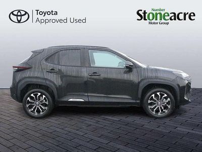 Usado Toyota Yaris Cross Design 113 HP (83 kW) 2025 Preto SUV