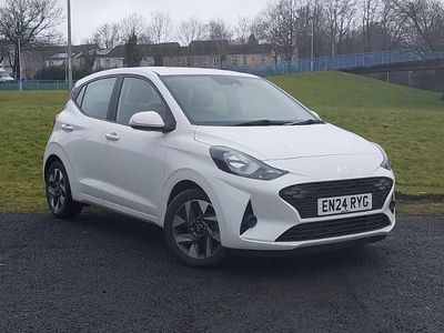 Used Hyundai i10 Advanced 2024 White Hatchback