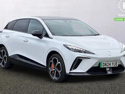 Używany MG MG4 EV 319 kW (435 KM) 2024 Biały Hatchback