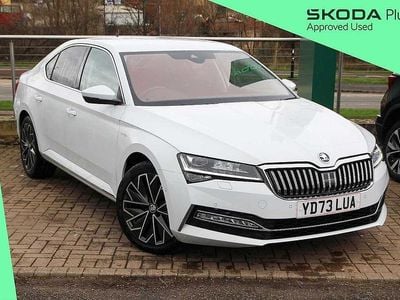 Used Skoda Superb LAURIN & KLEMENT 276 HP (202 kW) 2023 Moon white metallic Hatchback