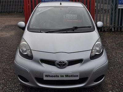 Used Toyota Aygo 69 HP (50 kW) 2011 Silver Hatchback