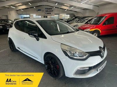 Used Renault Clio IV 2014 White Hatchback