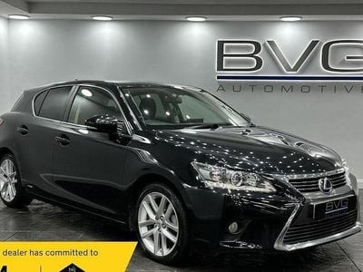 Lexus CT200h