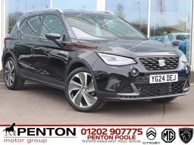 Käytetty Seat Arona FR Sport 115 HP (84 kW) 2024 Musta Katumaasturi