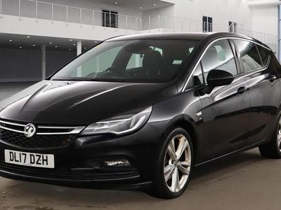 Used Vauxhall Astra SRi 136 HP (100 kW) 2017 Black Hatchback
