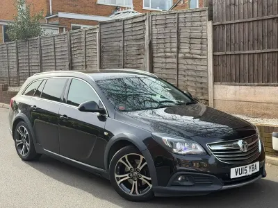 Used Vauxhall Insignia 2015 Black Estate