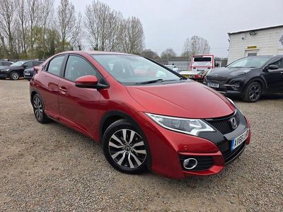 Used Honda Civic SE Plus 120 HP (88 kW) 2016 Red Hatchback