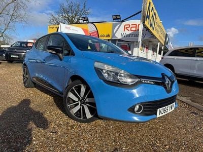 Used Renault Clio IV Dynamique 90 HP (66 kW) 2015 Blue Hatchback