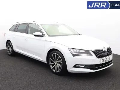 Used Skoda Superb LAURIN & KLEMENT 220 HP (161 kW) 2017 White Estate