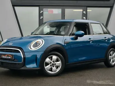 Used Mini Cooper Classic 136 HP (100 kW) 2021 Blue Hatchback