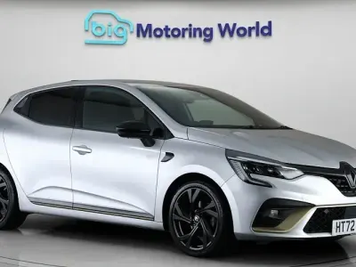 Used Renault Clio Engineered 145 HP (106 kW) 2023 Hatchback