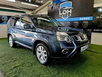 Used Nissan X-Trail Tekna 173 HP (127 kW) 2014 Blue SUV