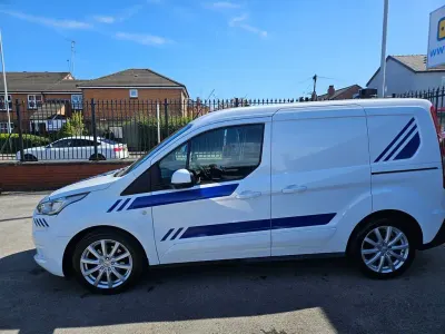 Second-hand Ford Transit Connect Limited 120 CP (88 kW) 2019 Alb Monovolum