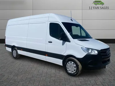 Gebraucht Mercedes Sprinter Progressive 2021 Weiß Van