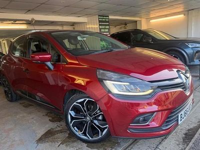Used Renault Clio IV Dynamique 90 HP (66 kW) 2016 Red Hatchback