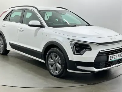 Used Kia Niro 139 HP (102 kW) 2023 White SUV