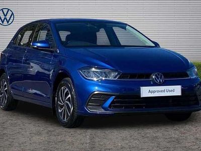 Usado VW Polo Life 95 HP (69 kW) 2022 Azul Citadino