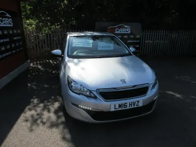 Used Peugeot 308 Active 100 HP (73 kW) 2016 Silver Hatchback
