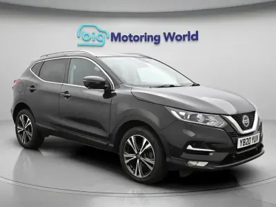 Used Nissan Qashqai N-Connecta 140 HP (102 kW) 2020 Black SUV