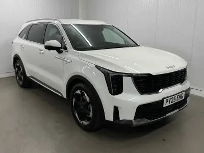 Usado Kia Sorento 261 CV (191 kW) 2025 Blanco SUV