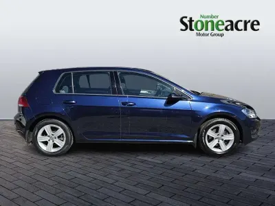 Używany VW Golf VII Edition 125 KM (91 kW) 2017 Niebieski Hatchback