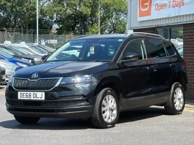 Used Skoda Karoq SE 115 HP (84 kW) 2018 Black SUV