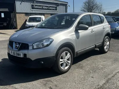 Begagnad Nissan Qashqai Acenta 110 HK (80 kW) 2011 Silver SUV
