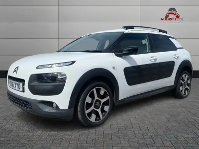 Used Citroën C4 Cactus Flair 2016 White Hatchback
