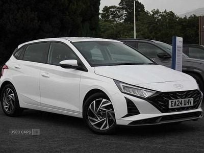 Used Hyundai i20 Advanced 2024 White Hatchback