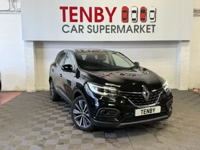 Usado Renault Kadjar Iconic 140 HP (102 kW) 2019 Preto SUV