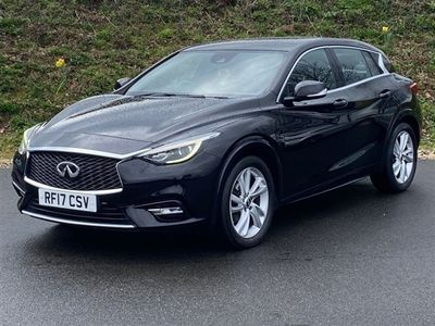 Infiniti Q30