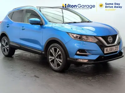 Begagnad Nissan Qashqai N-Connecta 2018 Blå SUV