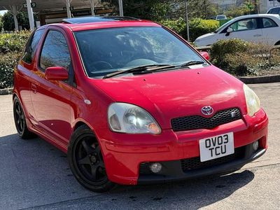Used Toyota Yaris Sport 2003 Red Hatchback