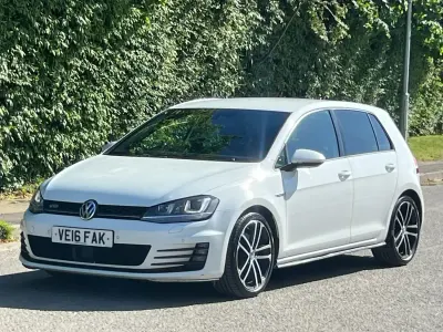 Used VW Golf VII GTD 2016 White Hatchback
