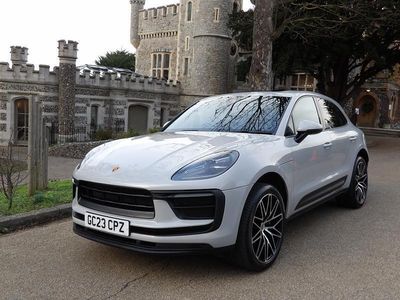 Grey Used 2023 Porsche Macan SUV | £57,990 (Expensive)