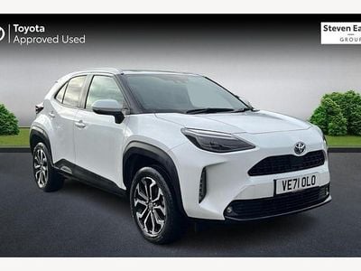 Used 2026 Toyota Yaris Hybrid Design Estate | £19,199 (Super price)