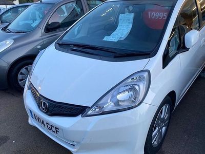 Used Honda Jazz ES 99 HP (72 kW) 2014 White Hatchback