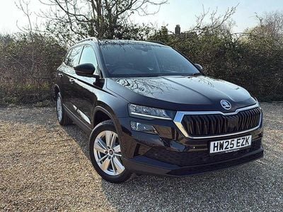 New Skoda Karoq SE 110 HP (80 kW) 2025 Black magic pearl effect SUV