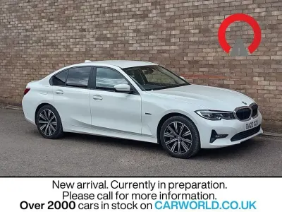 Used BMW 330e Comfort Edition 292 HP (214 kW) 2022 White Sedan