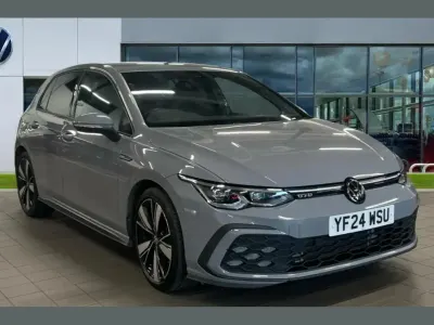 Begagnad VW Golf VIII GTD 200 HK (147 kW) 2024 Grå Halvkombi