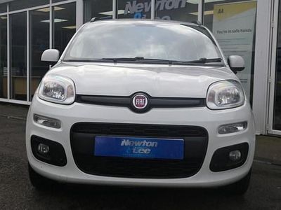 Used Fiat Panda Lounge 69 HP (50 kW) 2015 White Hatchback