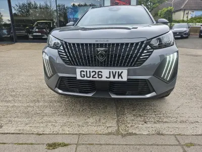 Nouă Peugeot 2008 Allure 99 CP (72 kW) 2026 Gri SUV