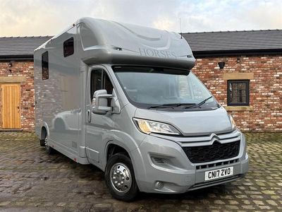Used Citroën Relay 130 HP (95 kW) 2017 Nardo grey Van