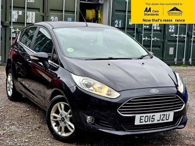 Used Ford Fiesta Zetec 105 HP (77 kW) 2015 Black Hatchback
