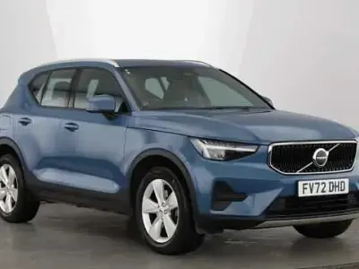 Usado Volvo XC40 Core 161 HP (118 kW) 2023 Azul SUV