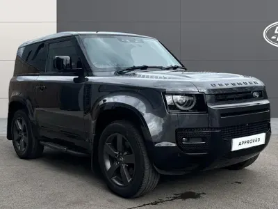 Usado Land Rover Defender HSE Dynamic 249 CV (183 kW) 2024 Gris SUV